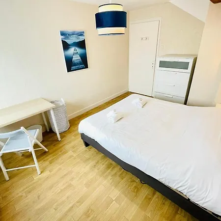 Bnb2You Private Room In Shared Villa Close Swiss Ch2 펜션