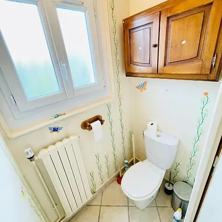펜션 Bnb2You Private Room In Shared Villa Close Swiss Ch2